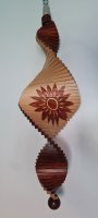 Windspiel aus Holz - Windspirale - Holzspirale, Länge 70 cm - Blüte